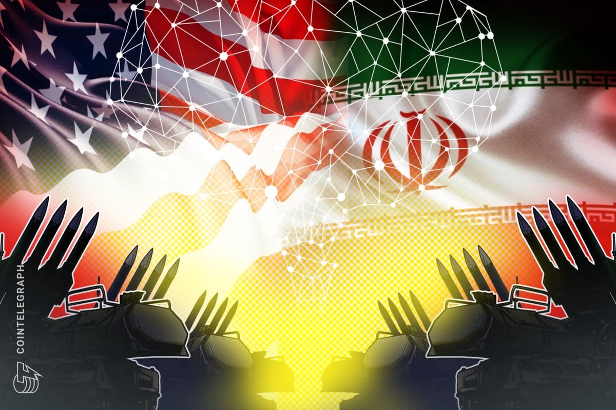 Crypto, Stocks Slip on Iran and Trump Threats