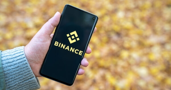 Binance Pay Pushes Crypto Payments for Football Season