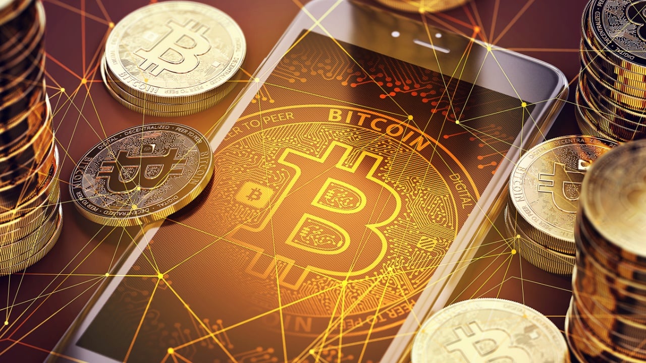 Top 100 Bitcoin Treasuries Now Hold 1.26M BTC
